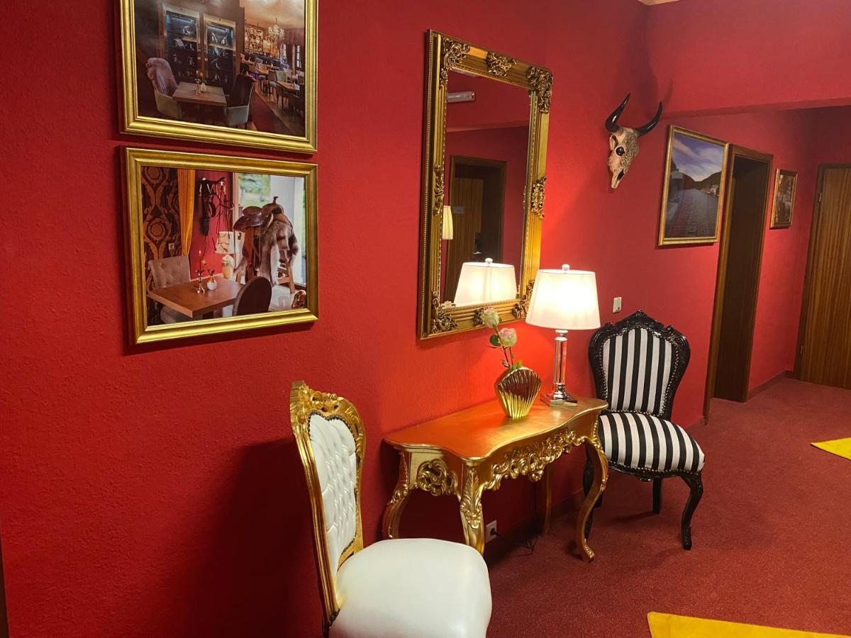 Riverdam Boutique Hotel 일메나우 외부 사진