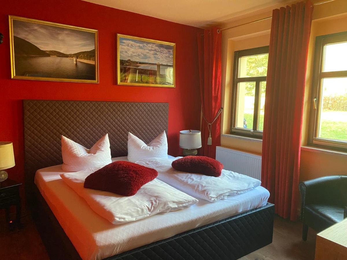 Riverdam Boutique Hotel 일메나우 외부 사진