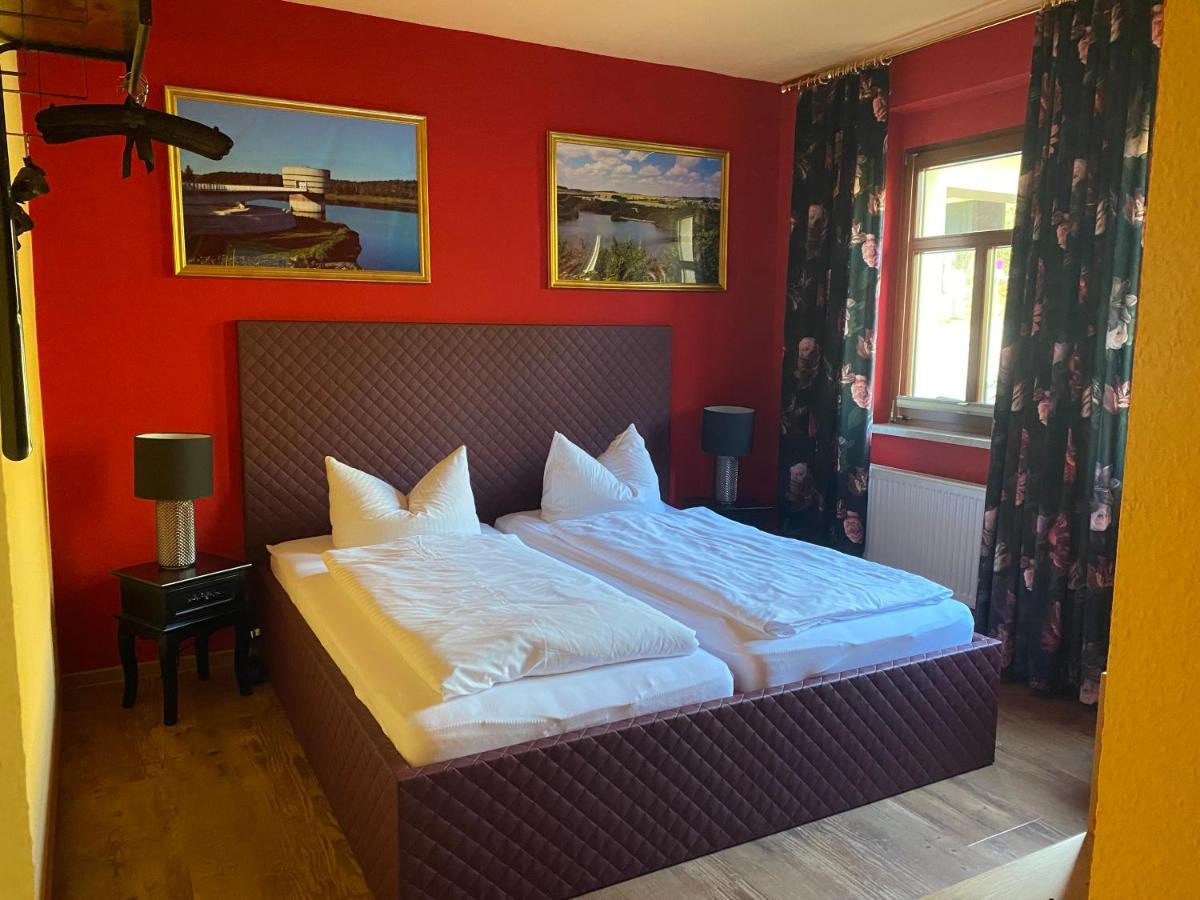 Riverdam Boutique Hotel 일메나우 외부 사진