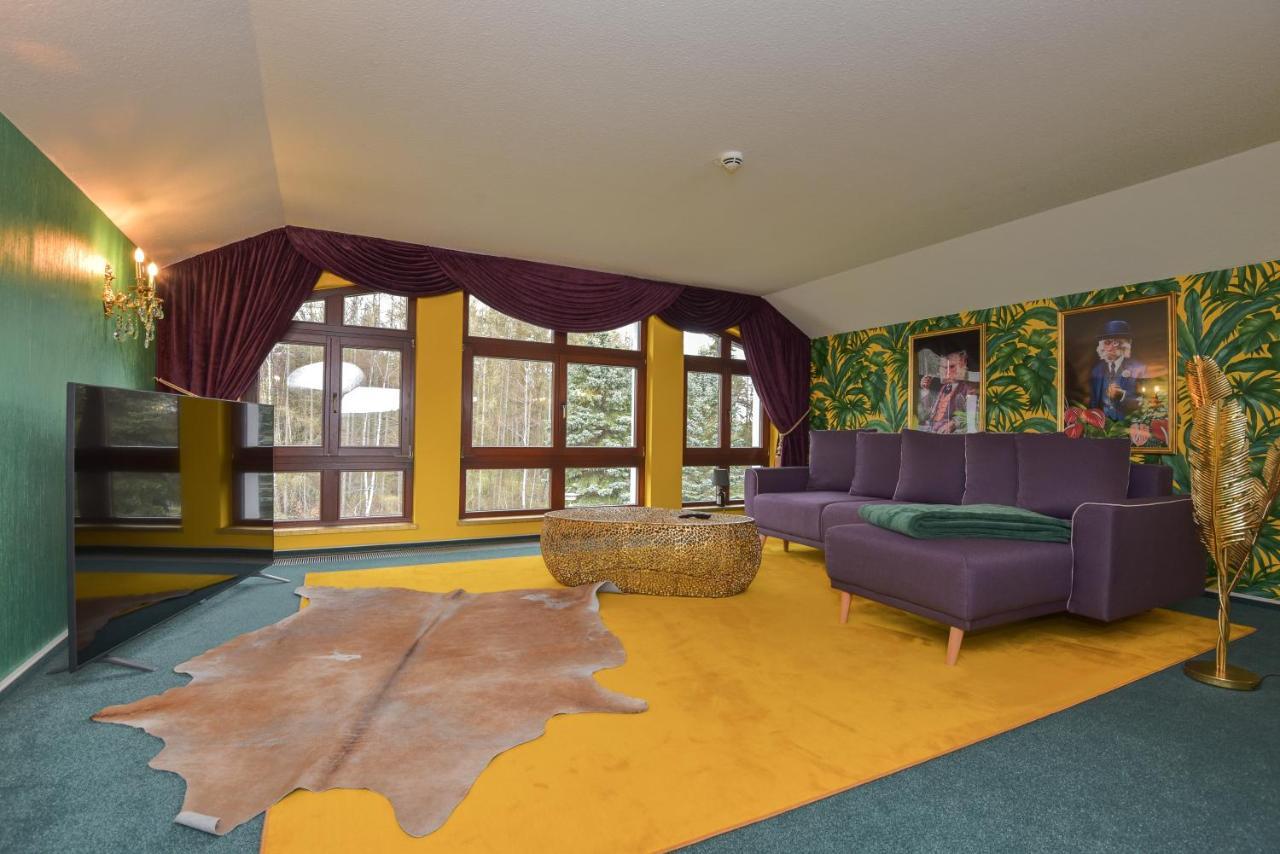 Riverdam Boutique Hotel 일메나우 외부 사진
