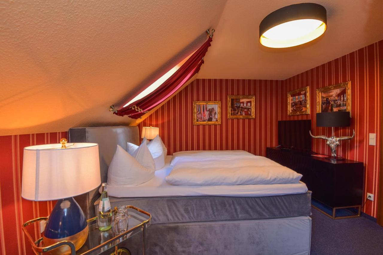 Riverdam Boutique Hotel 일메나우 외부 사진
