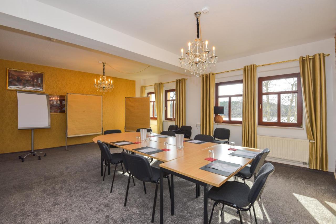 Riverdam Boutique Hotel 일메나우 외부 사진