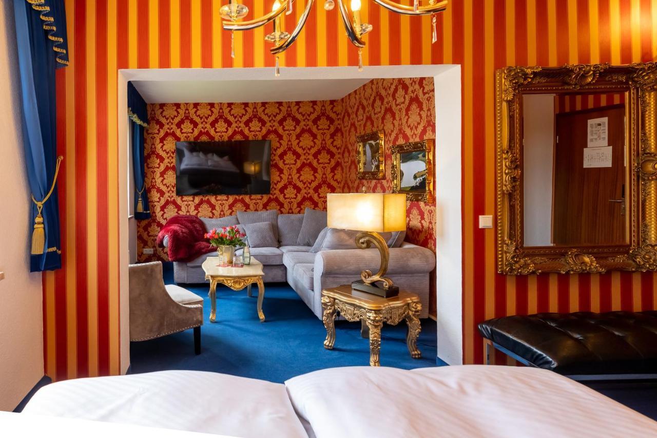 Riverdam Boutique Hotel 일메나우 외부 사진