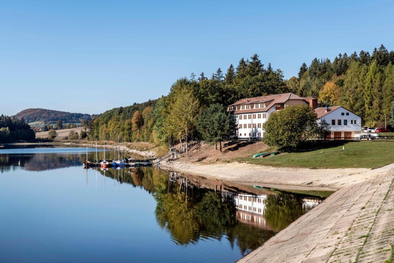 Riverdam Boutique Hotel 일메나우 외부 사진